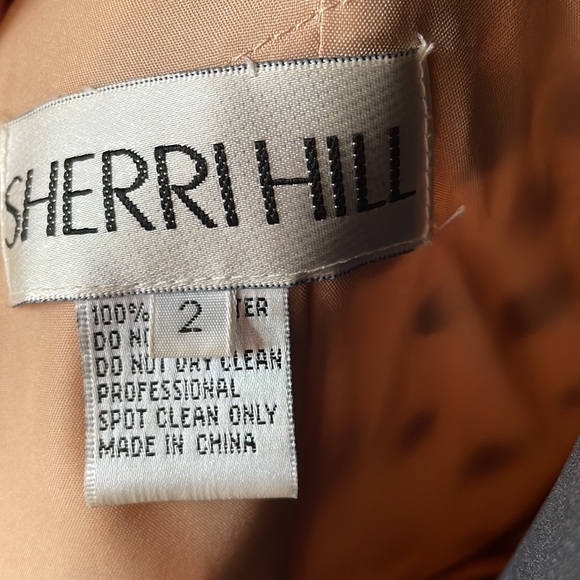 Sherri Hill Nude Pink short cocktail with detachable tulle skirt. - Picture 13 of 17